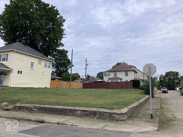 1st image of 2701 Shriver Ave