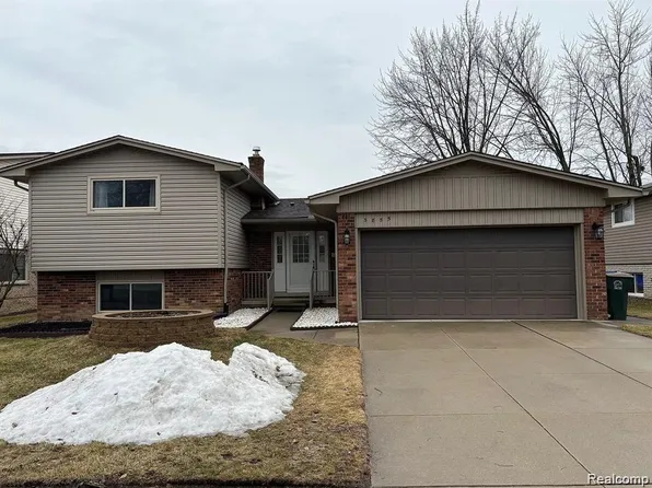 5855 Wedgewood Rd, Canton, MI 48187