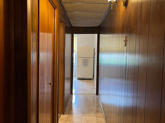 Enjoy minimalist simplicity