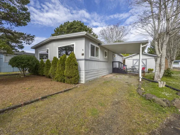 4800 SE Inlet Ave #34, Lincoln City, OR 97367