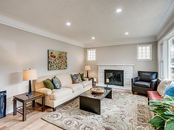 2nd image of 1803 Margaret St