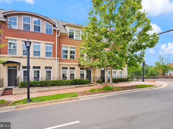 10353 Main St, Fairfax, VA 22030