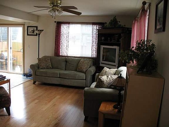 5th image of 6416 79th Pl NE
