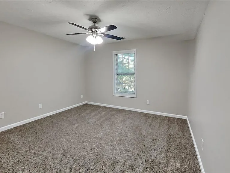1041 Wicker Pine Dr — Photo 12