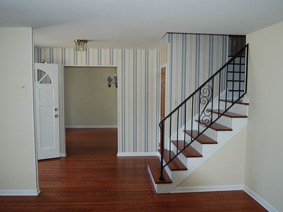 Formal Entrance Foyer