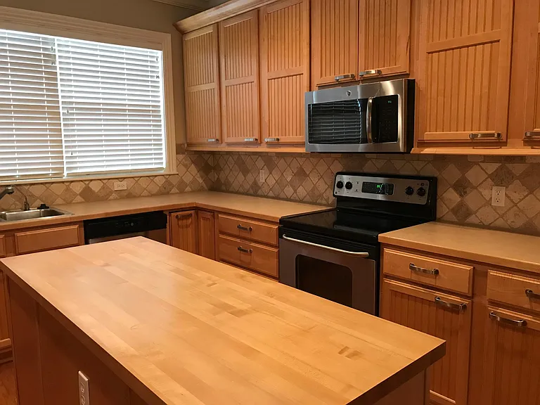 6886 Young Farm Ave — Photo 11