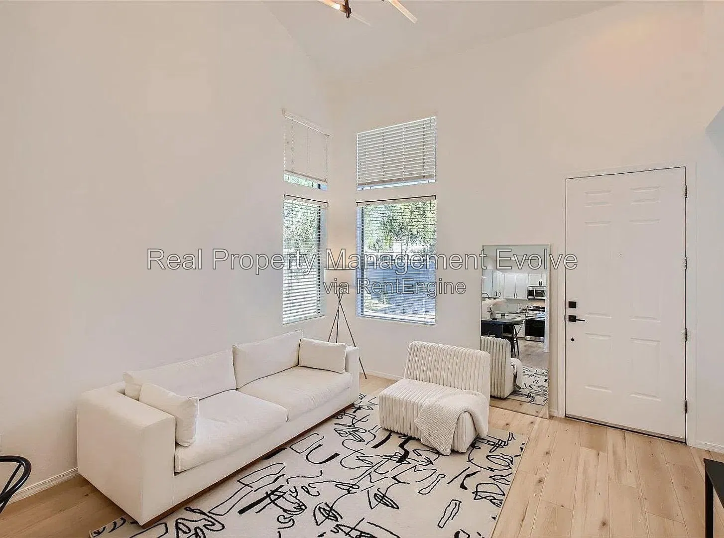 2 bed, 2.0 bath, 1522 sqft, $2,300 — Photo 4