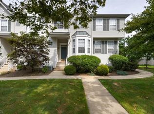 21 Cummington Ln, Flemington, NJ 08822