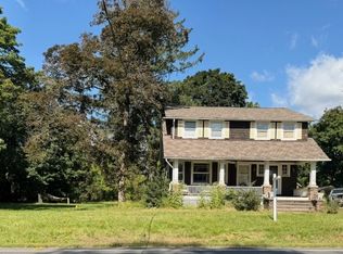 263 S Main St, Flemington, NJ 08822