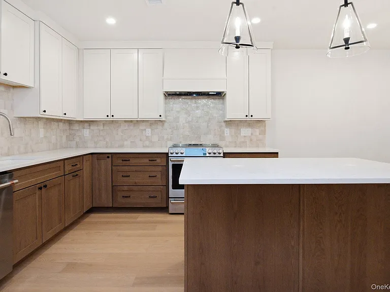 25 S Riverside Ave #107 — Photo 3