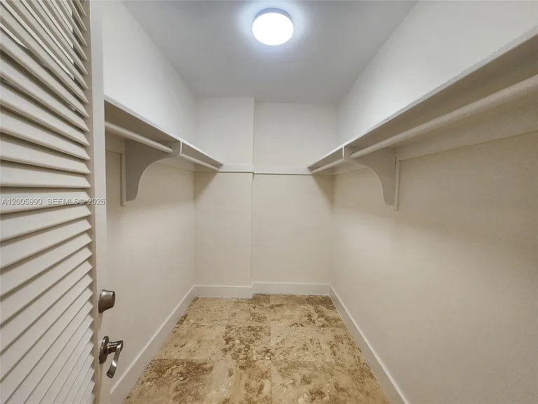 3505 S Ocean Dr #209 — Photo 18