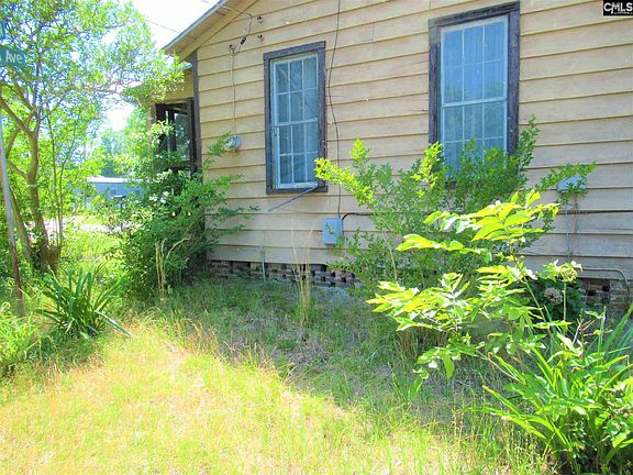 3rd image of 1902 Stroman St