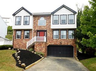 218 Hooks Ln, Canonsburg, PA 15317
