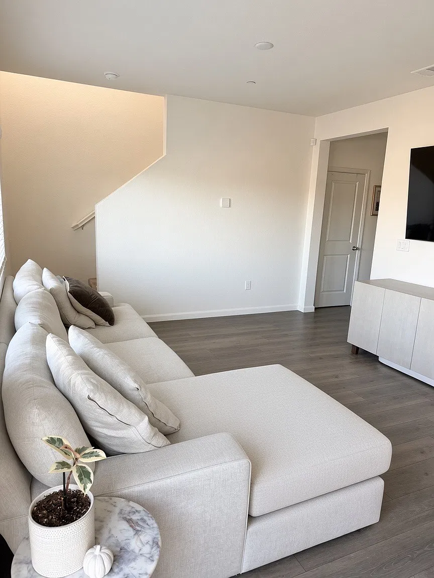 3 bed, 2.5 bath, 1404 sqft, $2,750 — Photo 3