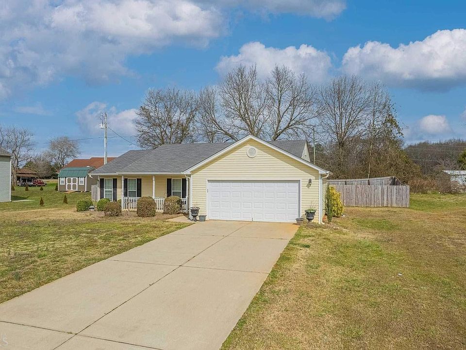 1st image of 85 Ansley Dr