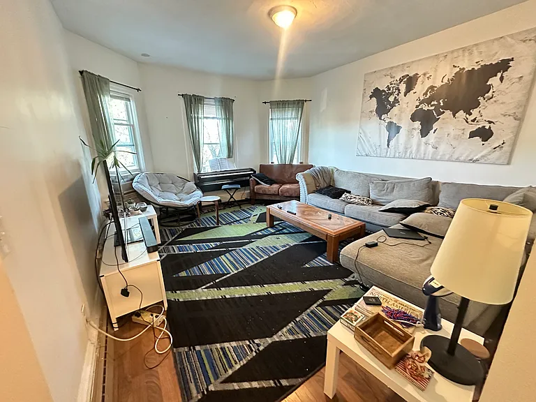 14 Madison St #2 — Photo 4