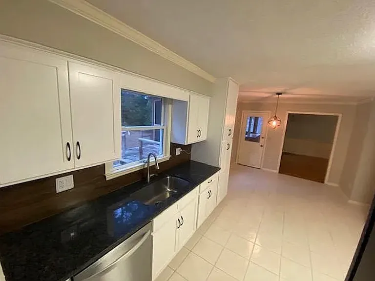 537 Aquarius Dr — Photo 28
