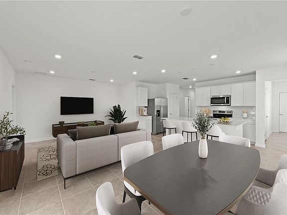 2nd image of 1002 Caloosa Breeze DR