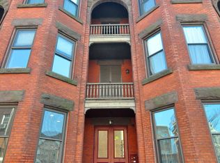 5 Linden Pl #5B, Hartford, CT 06106