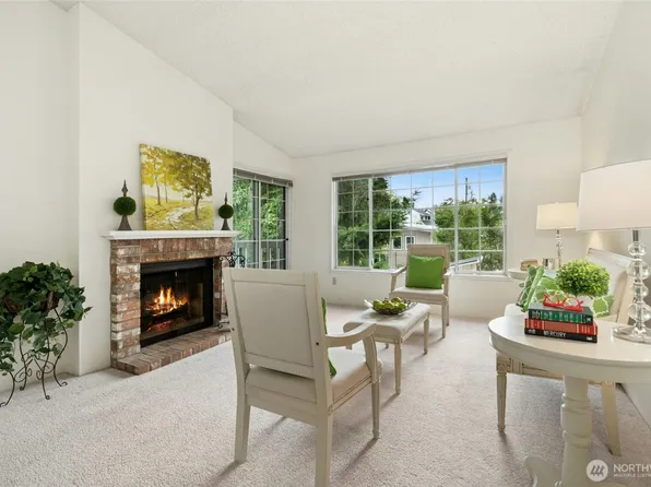 12371 SE 41st Lane, Bellevue, WA 98006