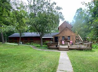 3671 13th Ln, Escanaba, MI 49829