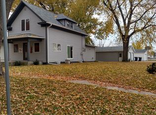 305 E Maple St, Rising City, NE 68658