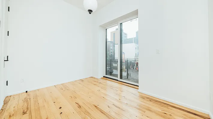 Rented by Nooklyn NYC LLC | media 15
