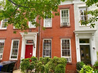 325 C St SE APT 1, Washington, DC 20003