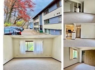 1100 Oakcrest St #C-G, Iowa City, IA 52246