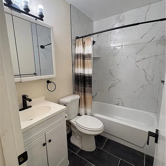 333 SE Martin Ave #1-F — Photo 11