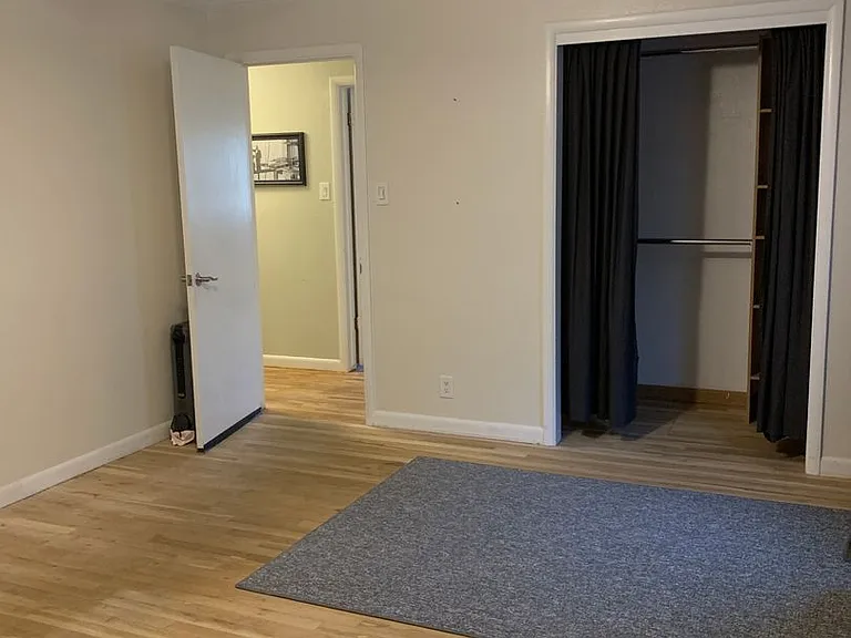 805 W Christopher Dr — Photo 30