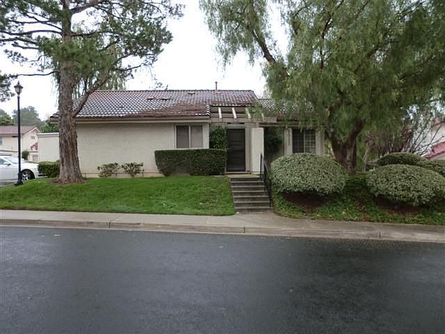 1st image of 6822 E Poppyview Dr