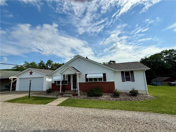 55 Short St, Mather, PA 15346