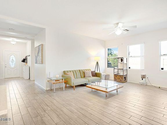 4th image of 7124 W PALMAIRE Avenue W