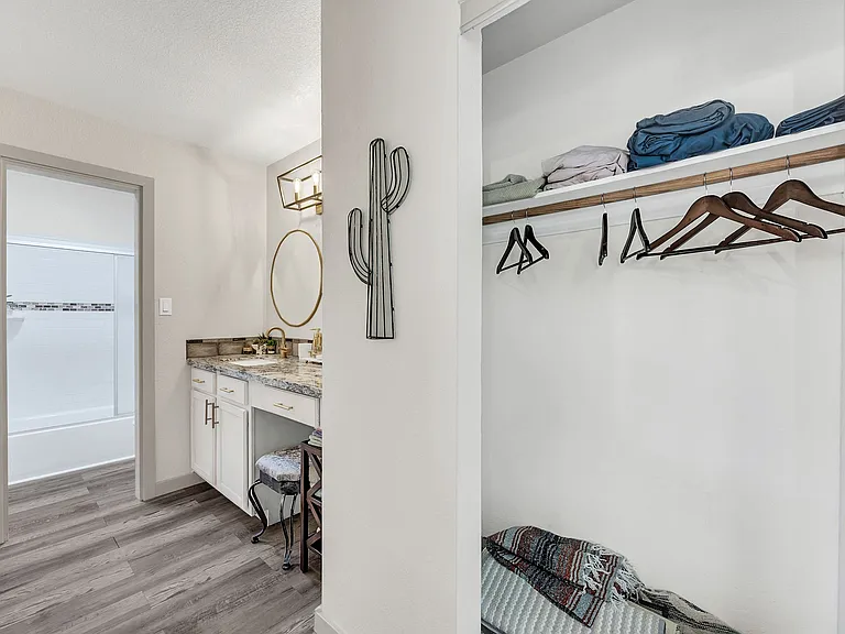 8787 E Mountain View Rd #2100 — Photo 36