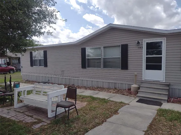 1103 Williams Ave, Schulenburg, TX 78956