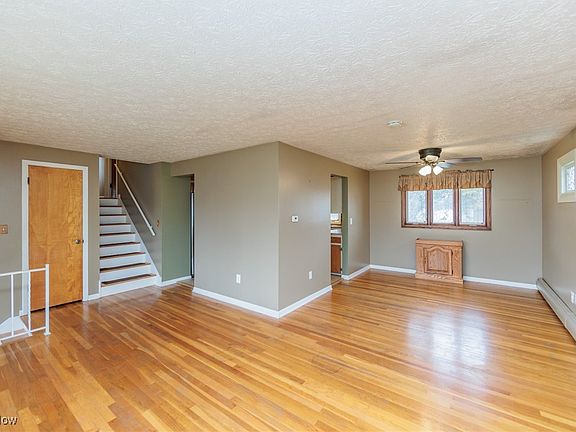 4th image of 538 N Woodhill Dr