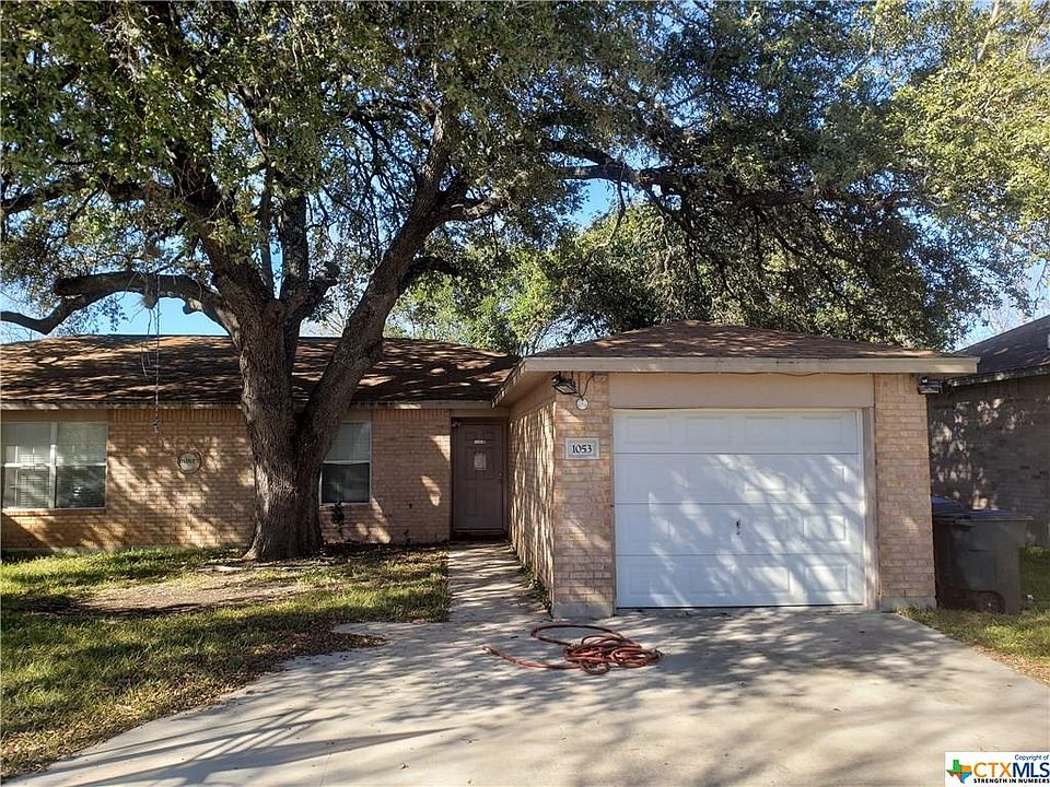 1st image of 1053 Misty Acres Dr