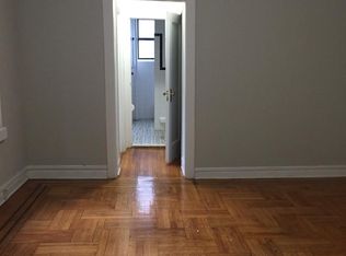 35 94th St #B1, Flushing, NY 11369