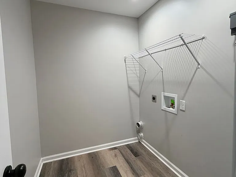 7020 Caravan Dr — Photo 7