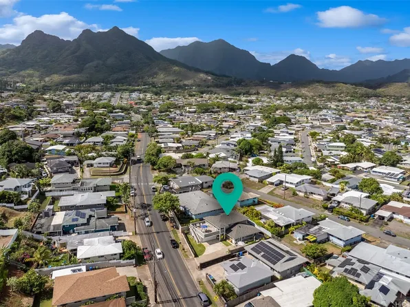 1244 Keolu Dr, Kailua, HI 96734