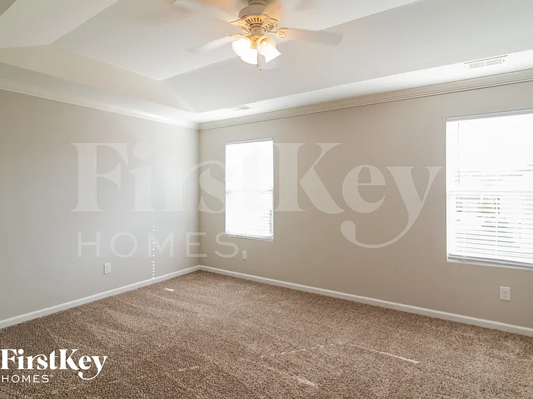 143 Rockingham Way — Photo 9