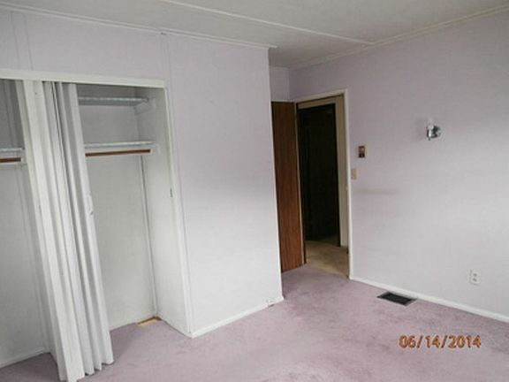 5th image of 120 Stinson St