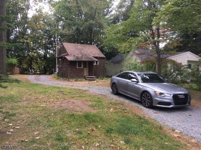 4 Carteret Ave, Budd Lake, NJ, 07828