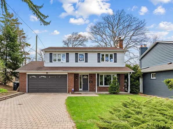 80 Ben Machree Dr, Mississauga, ON L5H 2S3