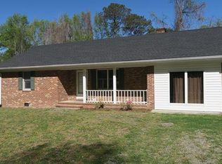 222 Oakwood Ave, Lancaster, VA 22503