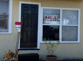 152 3rd St NW #6, Largo, FL 33770