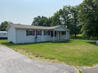 16 Cayden Ln, Russell Springs, KY 42642