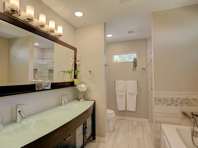 master bath with double sinks