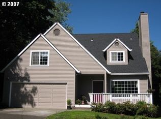 9215 SW Brier Pl, Portland, OR 97219